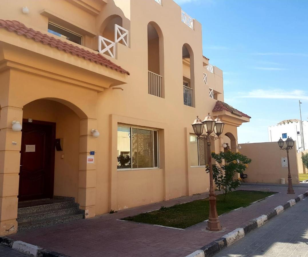 Diamond Hostel Doha Bagian luar foto